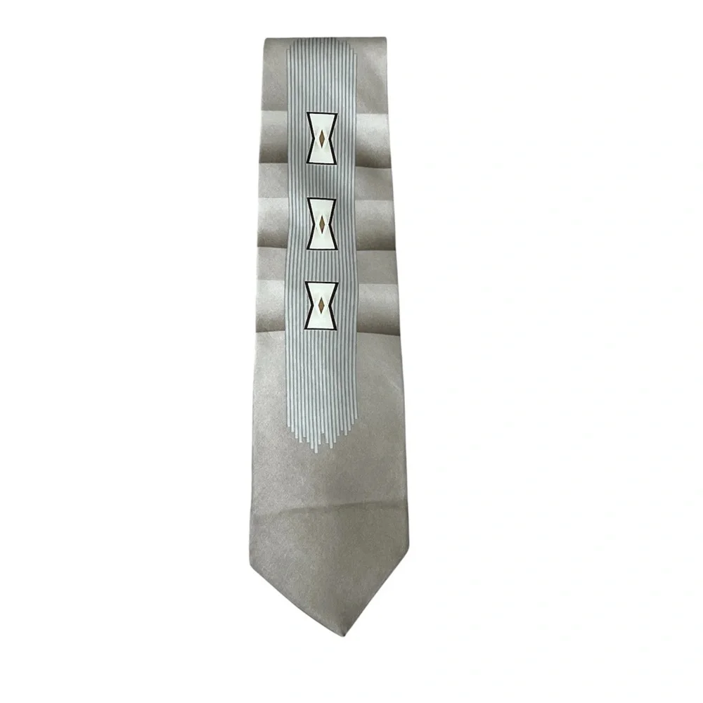 Carlo Palazzi 100% Silk Silver Gray Men's Tie with Geometric Accents